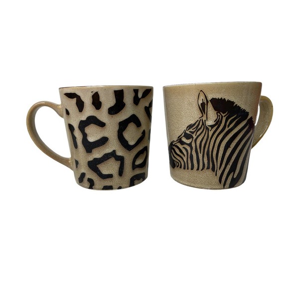 Unknown Other - Set of 2 Mugs 1 Zebra and 1 Leopard Coffee Mugs Cups both brown in color 16 oz